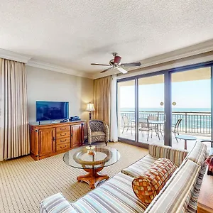 Emerald Grande W625 Apartment